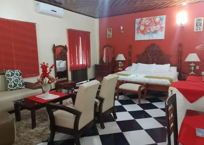 Hotel Takana